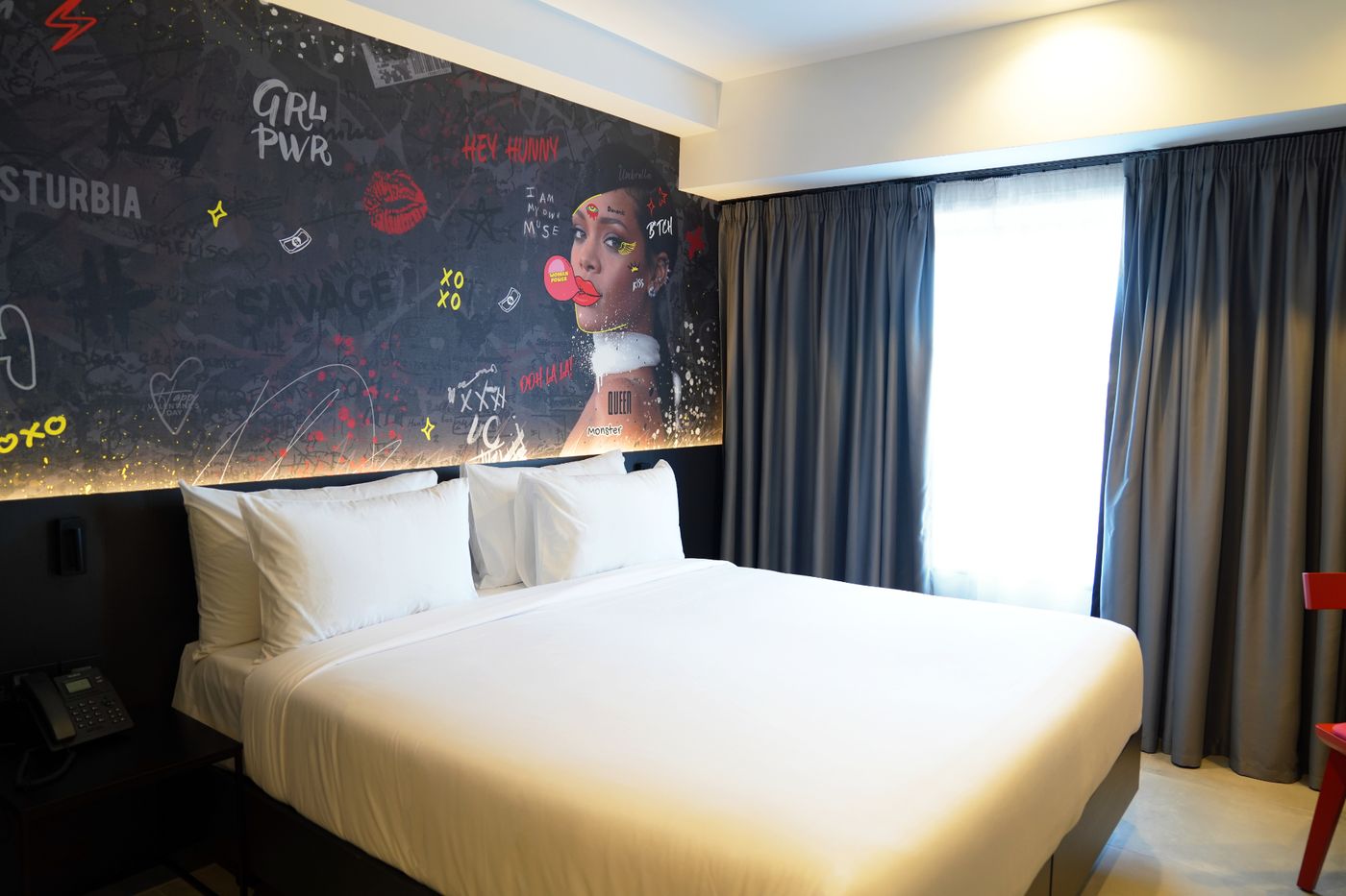 So-City-Hotel-Room-11