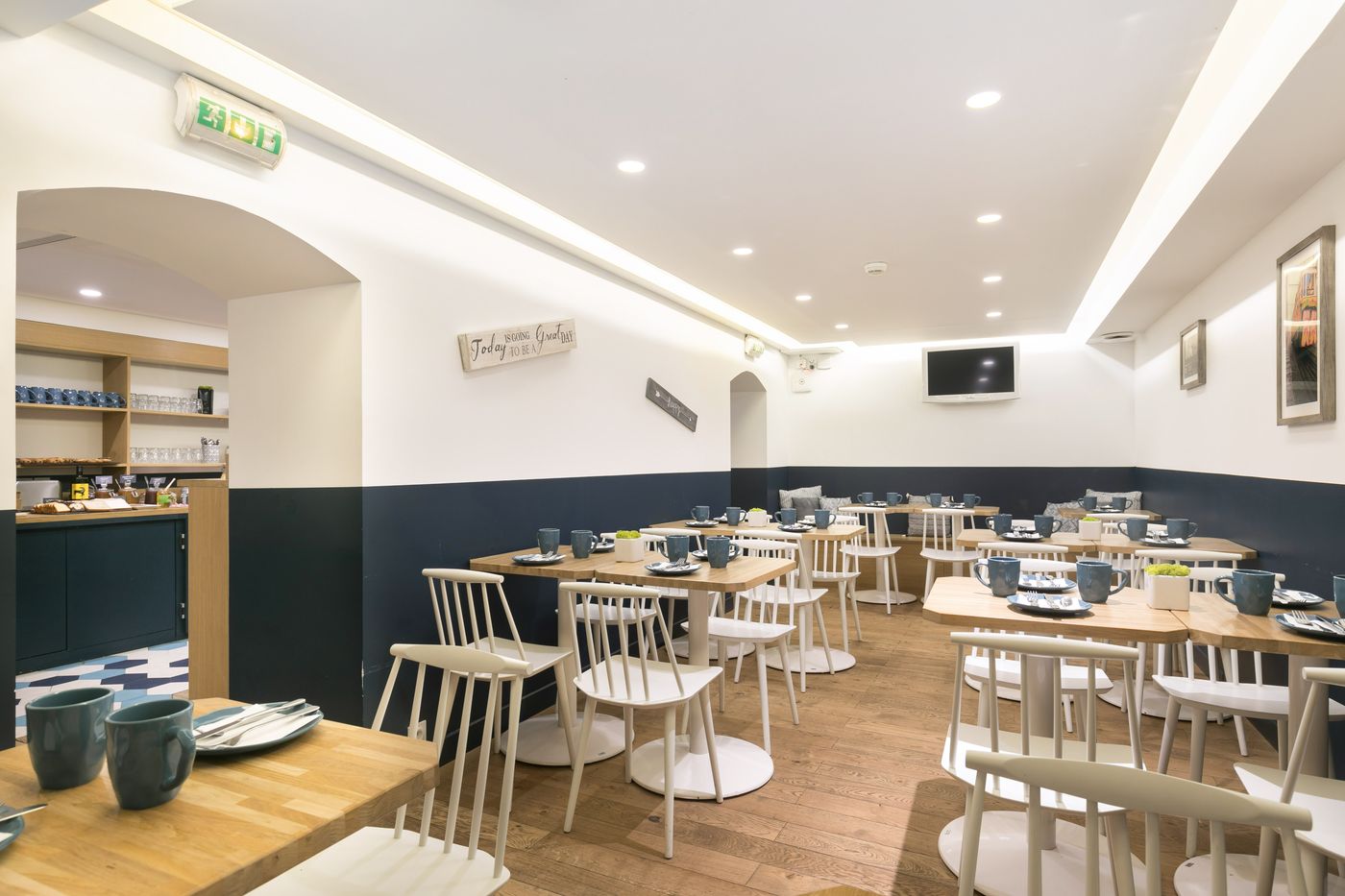 Hotel-Magenta-38-by-HappyCulture-Restaurant-32