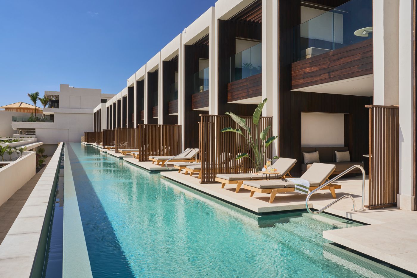 26.03.25 Corales Villas