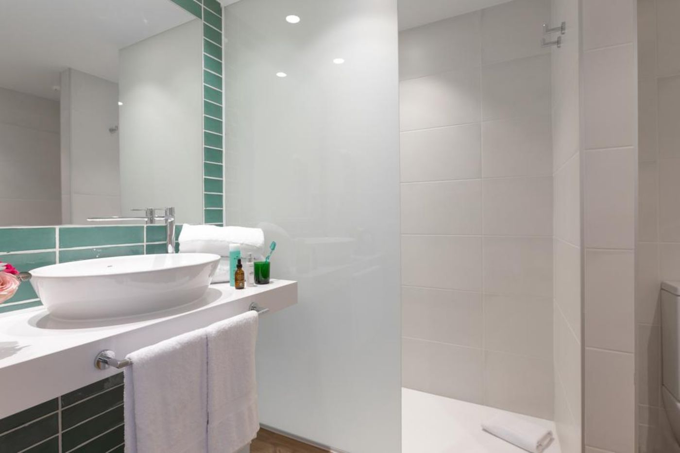 Prestige-Sant-Marc-Room-44