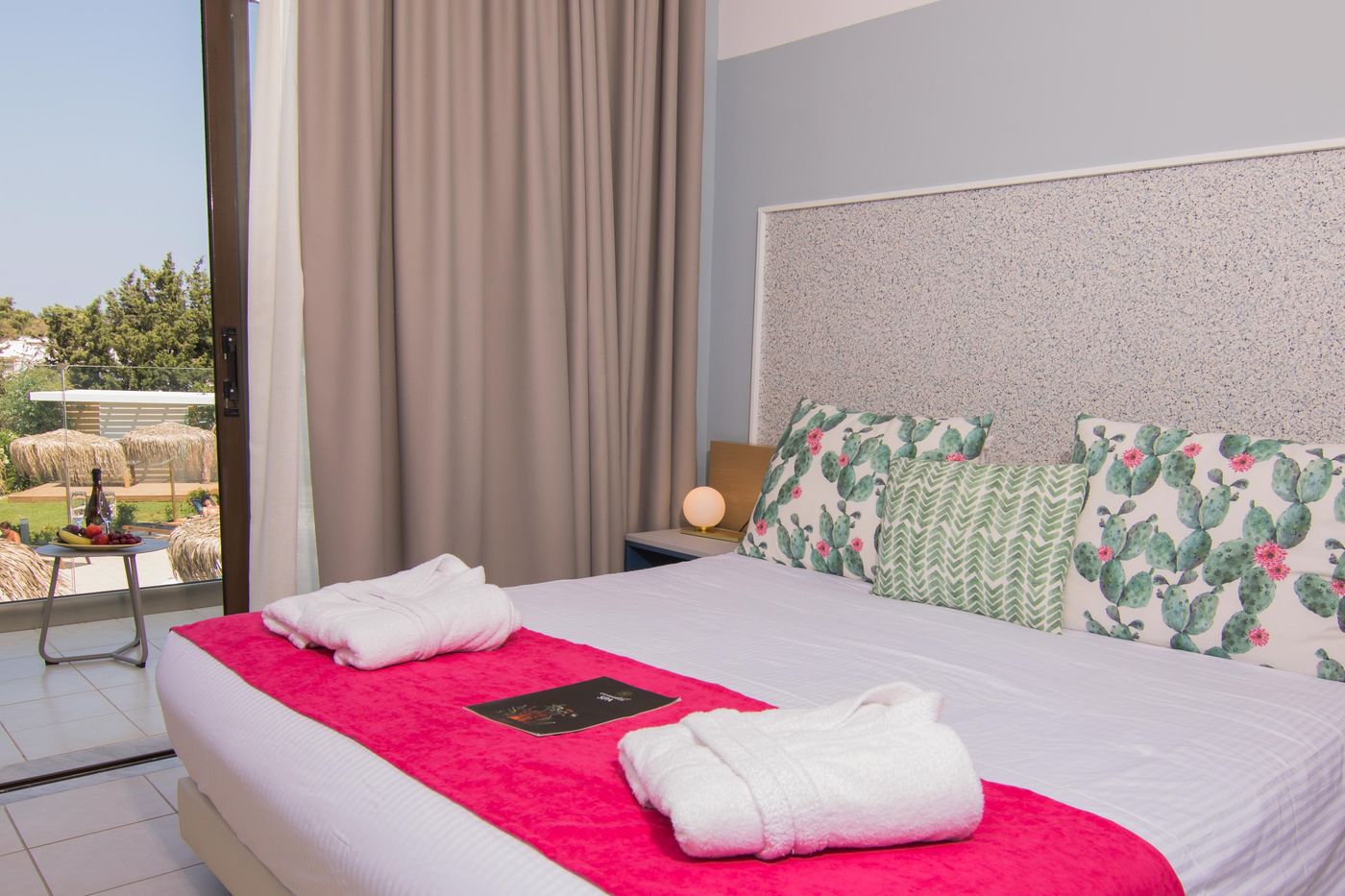 Lindos Breeze Beach Hotel 