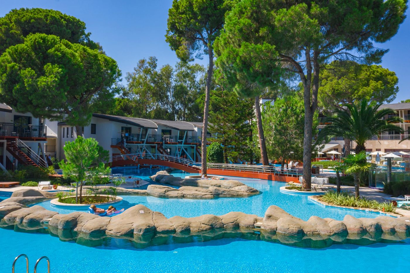 Paloma-Sensia-Pool-6