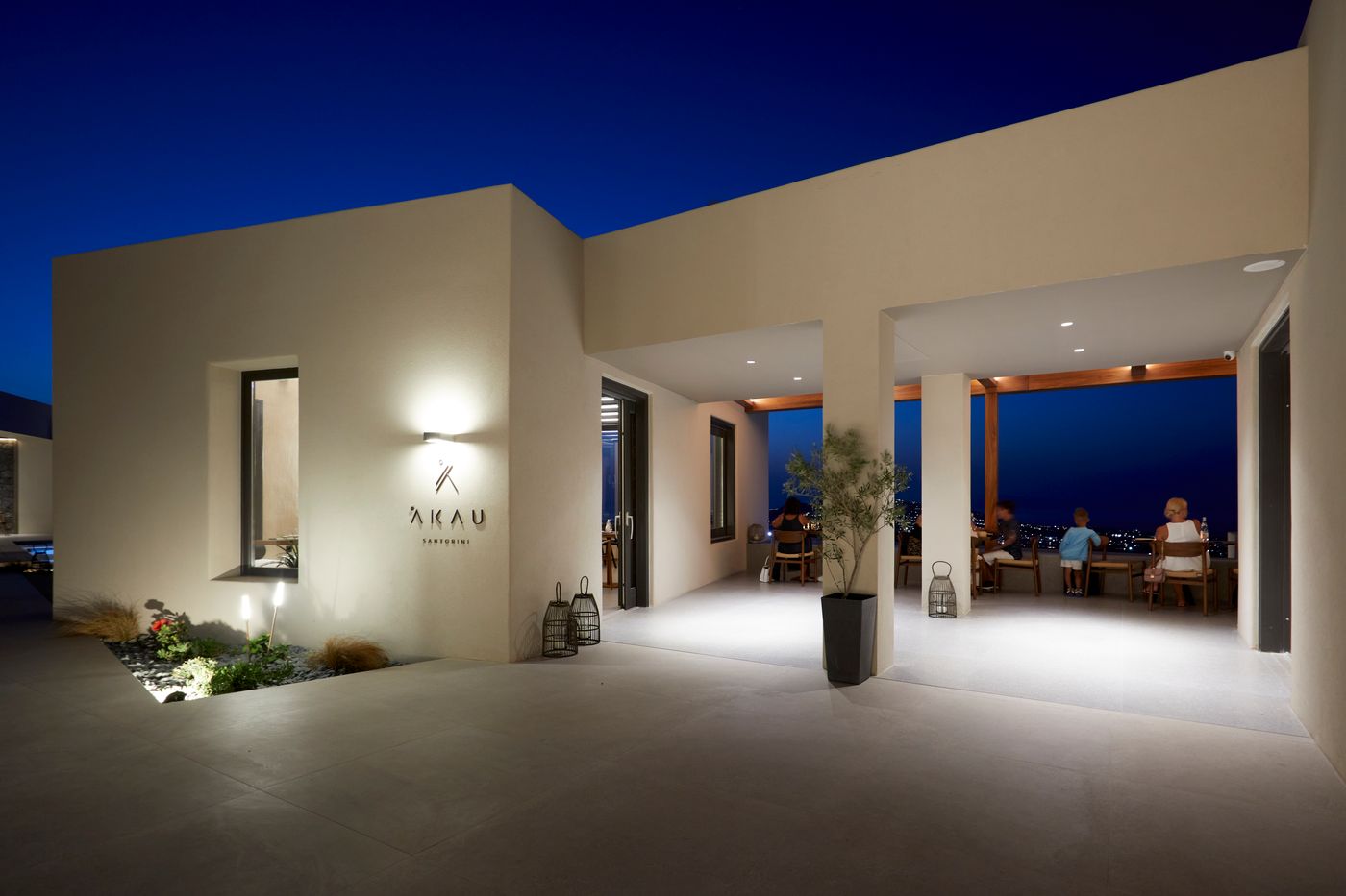 North-Santorini-A-Luxury-Spa-Hotel-Restaurant-7