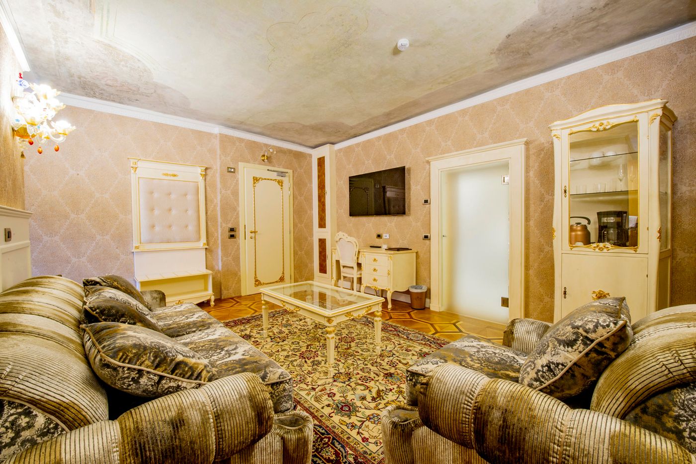 Ego-Boutique-Hotel-The-Silk-Road-Room-42