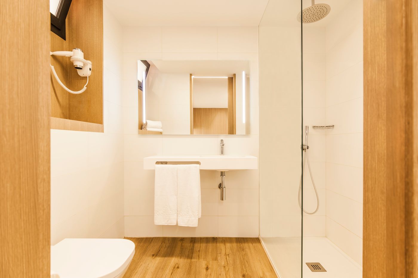 Parque-la-Paz-Room-29