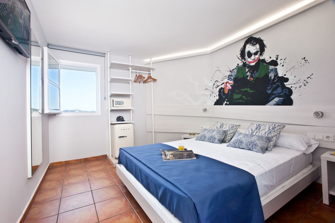 Hotel-Ryans-La-Marina-Room-27