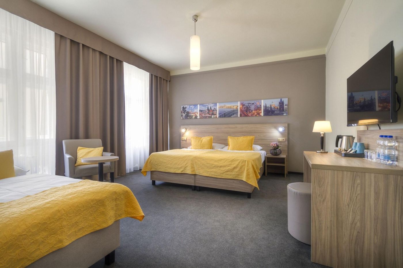 Atlantic-Hotel-Prague-Room-18