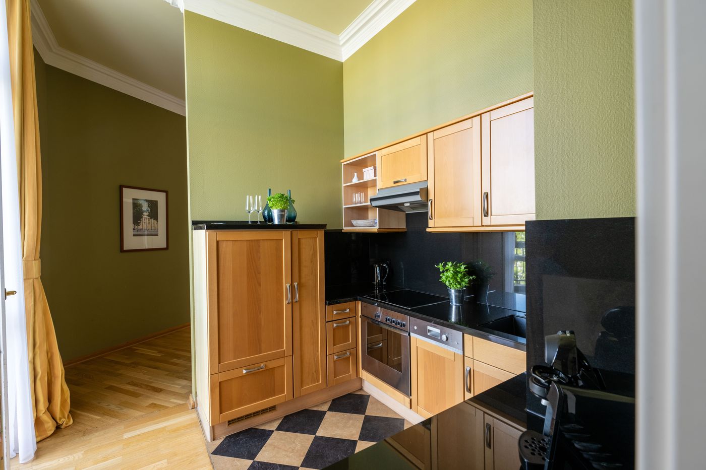 Louisa-s-Place-Room-7