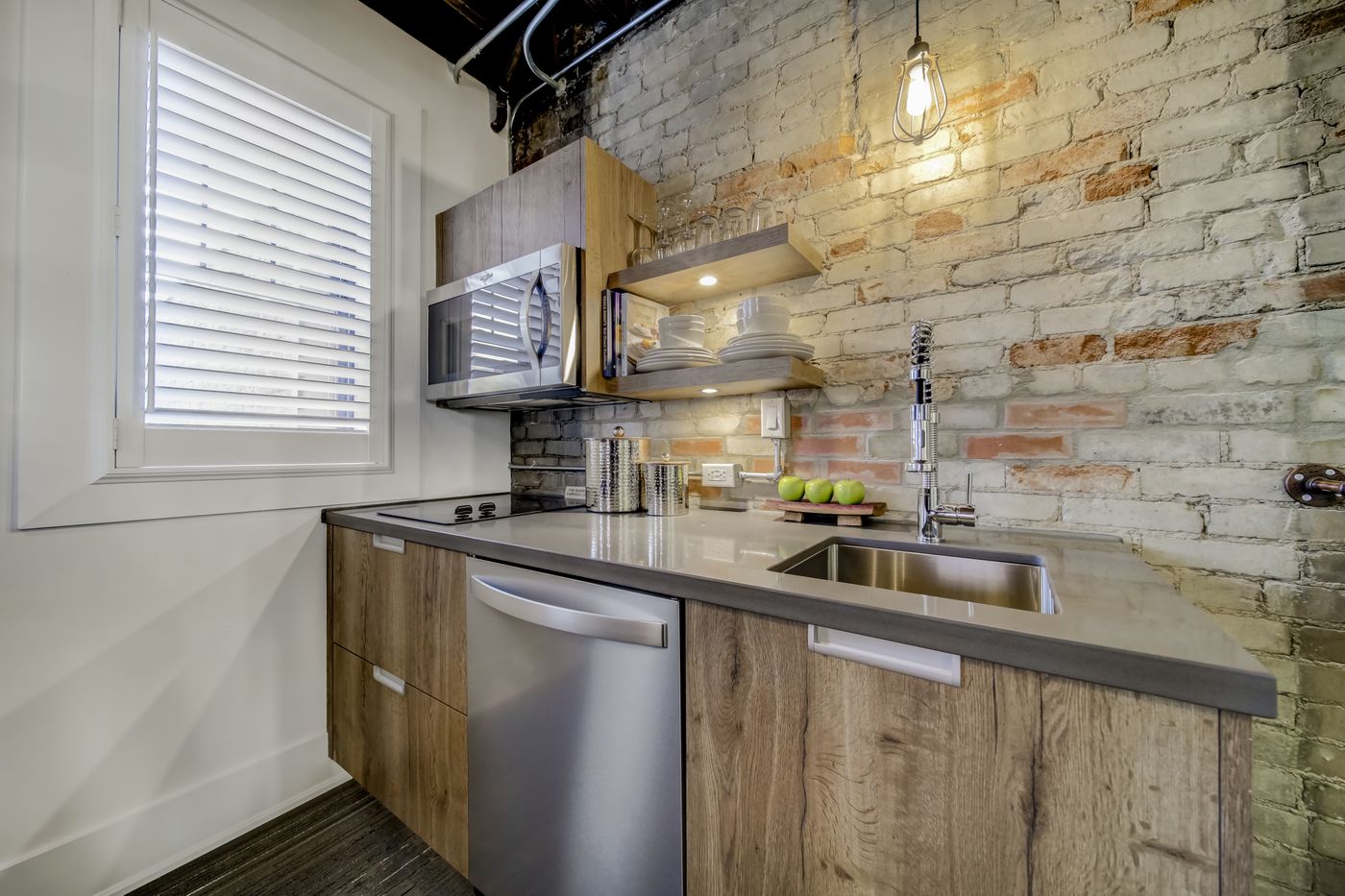 Thewestlake-Canada-Toronto-Room-2