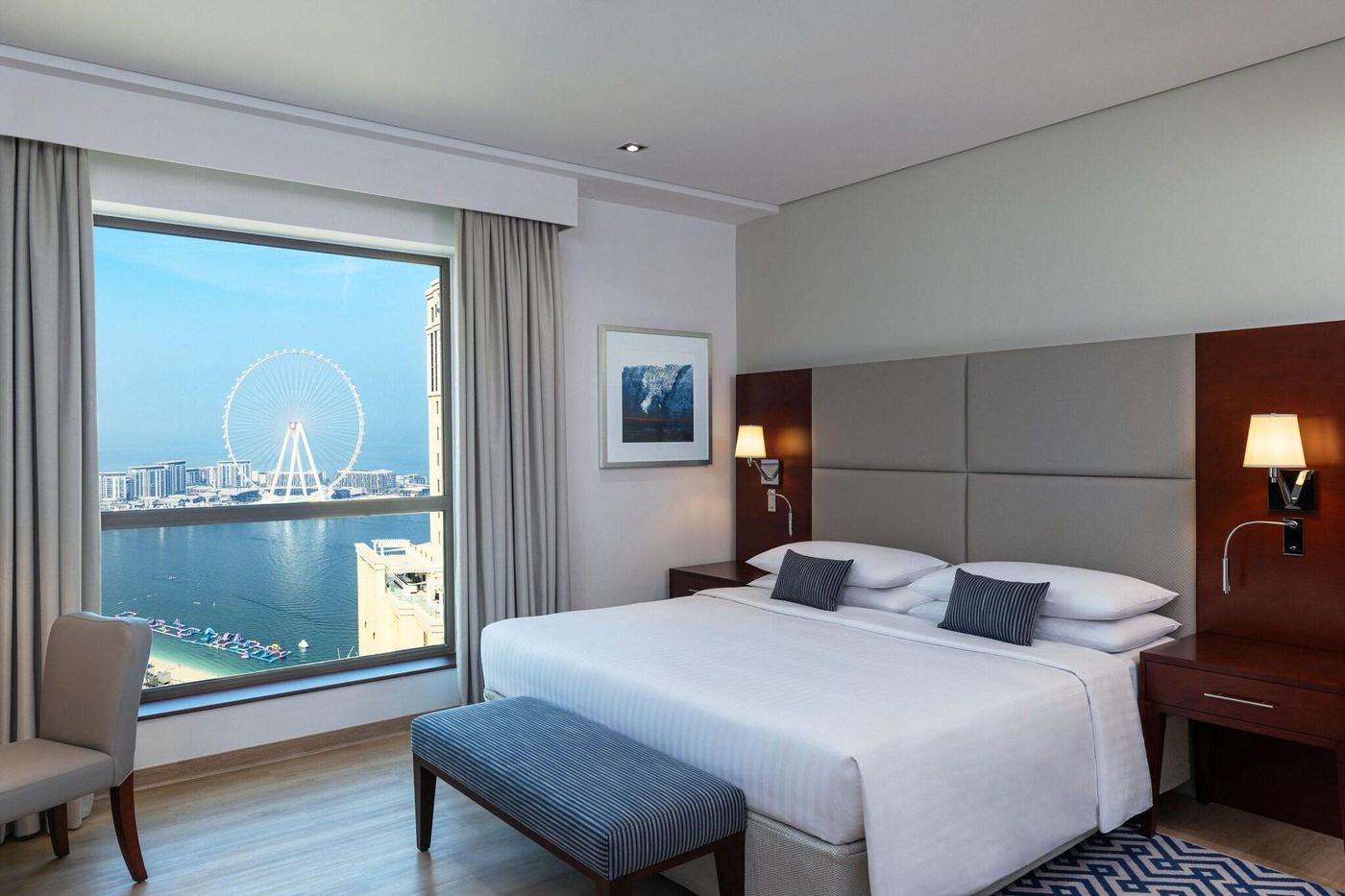 Delta-Hotels-by-Marriott-Jumeirah-Beach-Room-26