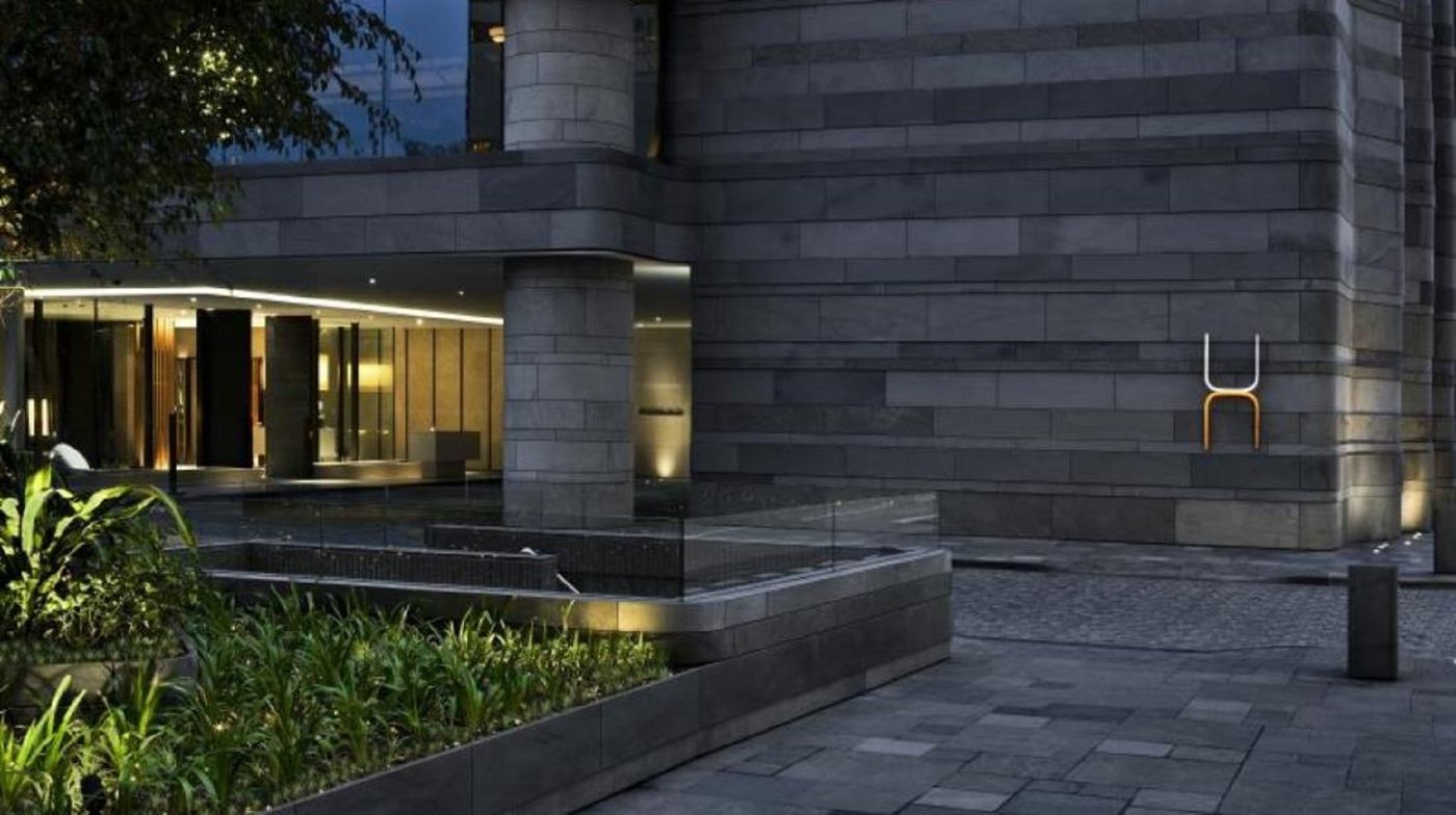 The-Upper-House-Hong-Kong-General-view-8