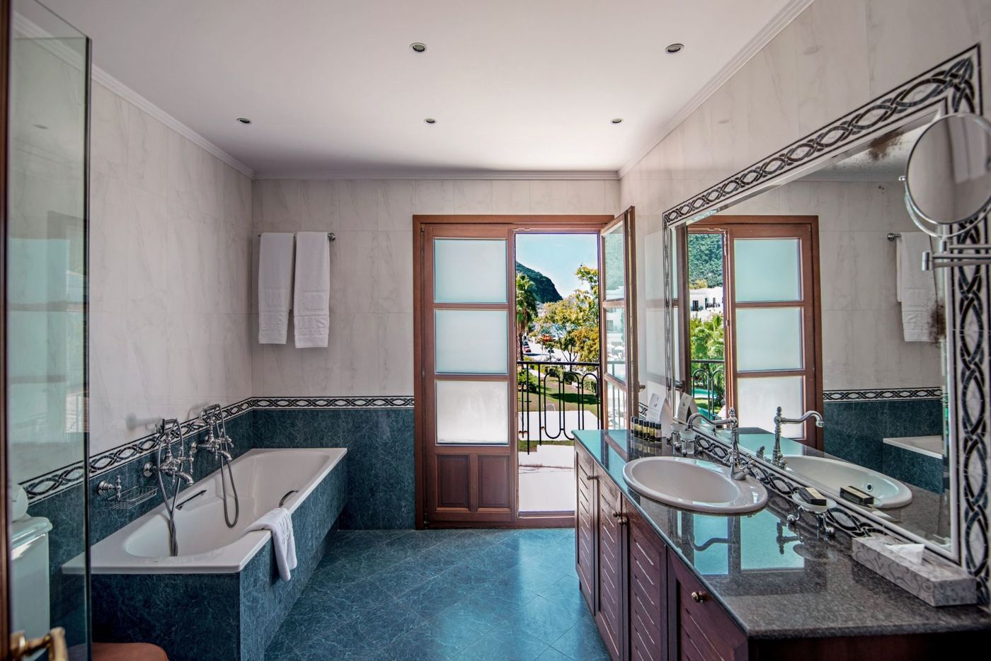 Galini-Wellness-Spa---Resort-Room-27