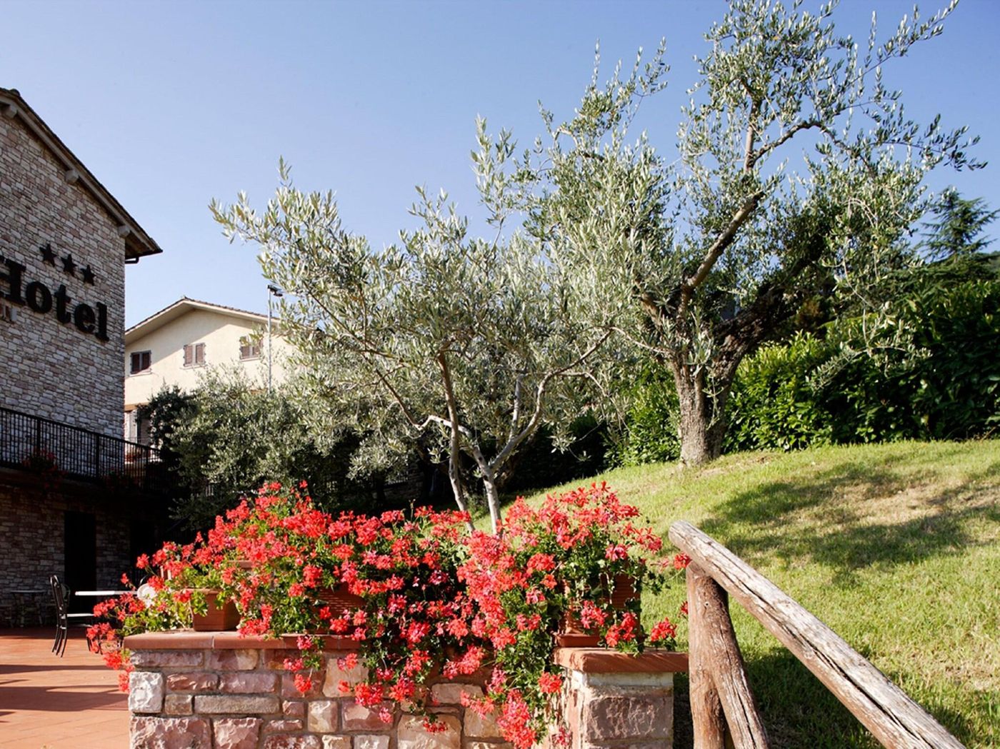 Hotel La Terrazza-Italy-ASSISI-General view-9