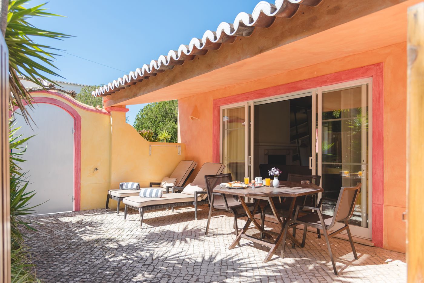 Costa-d-Oiro-Ambiance-Village-Room-15