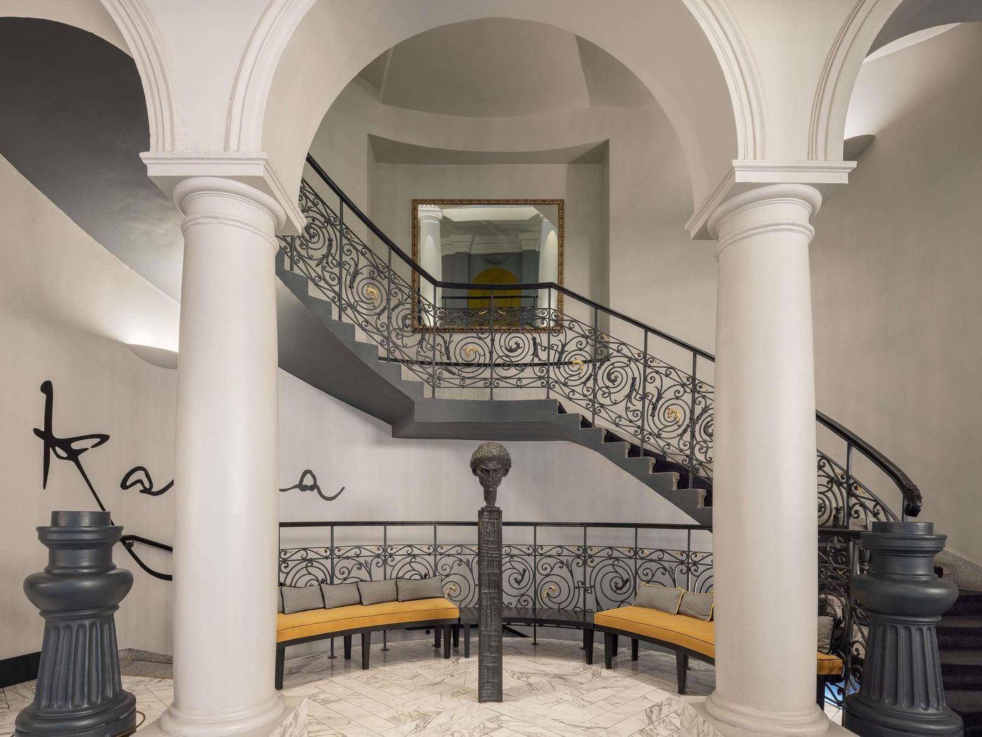 Century-Old-Town-Prague---MGallery-General-view-3