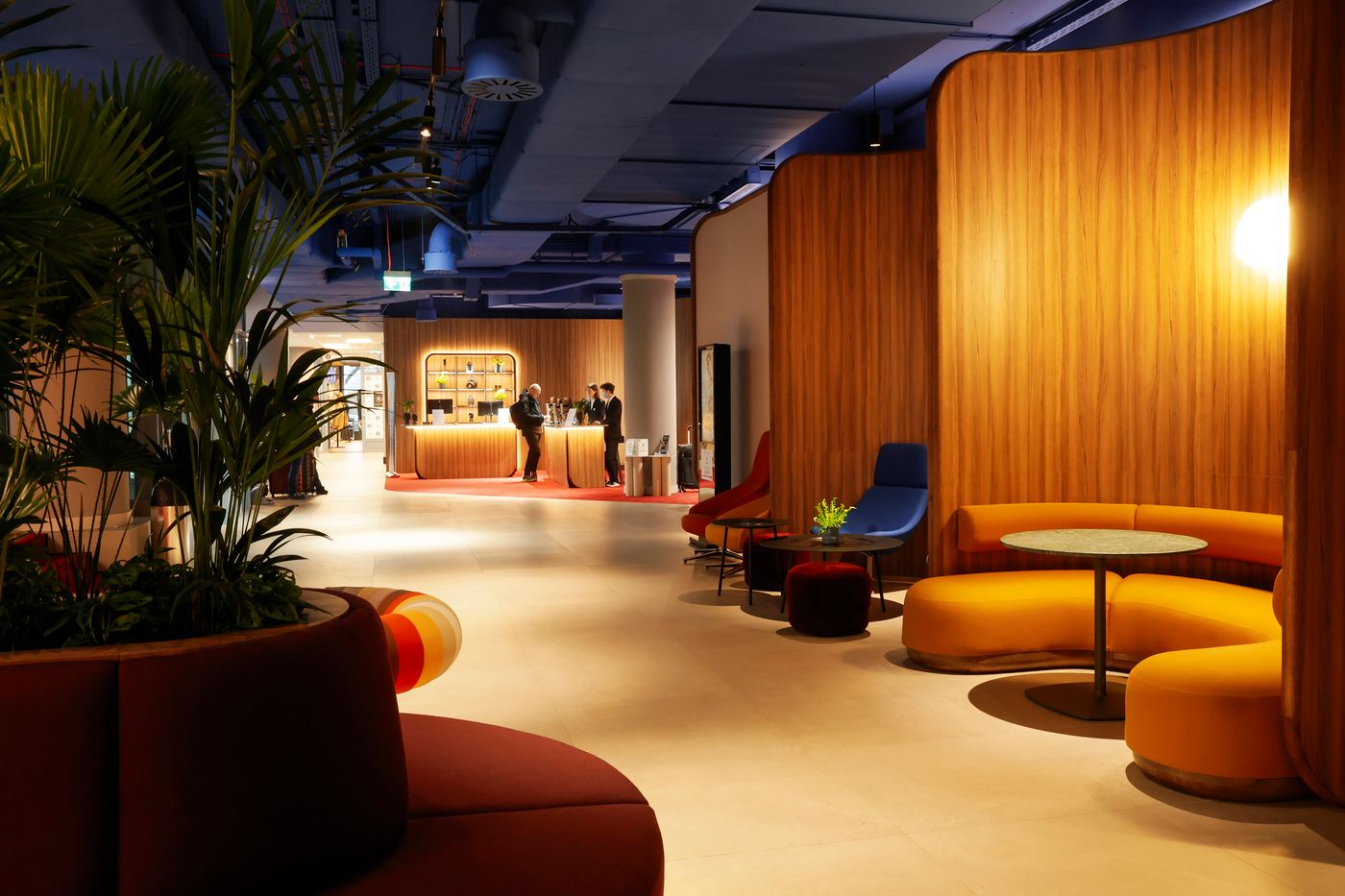 Hotel-Mercure-Warszawa-Centrum-Lobby-13