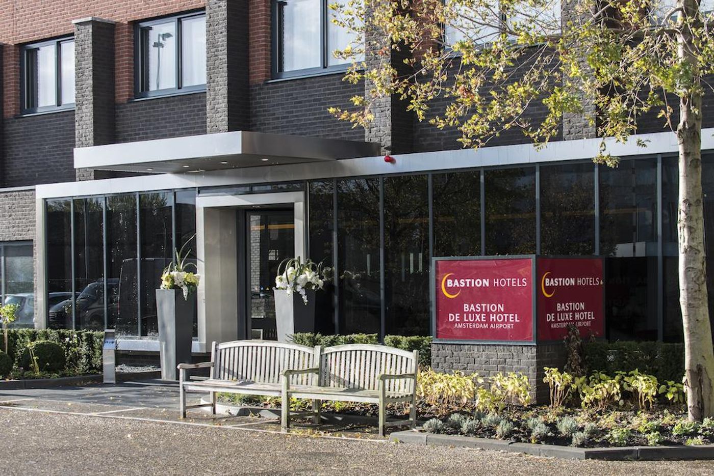 Bastion-Hotel-Amsterdam-Airport-General-view-8