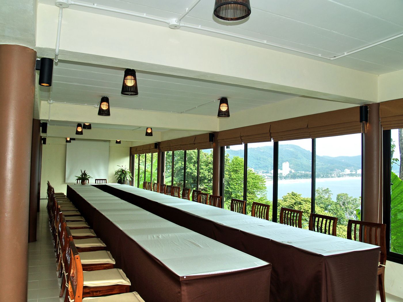 Secret-Cliff-Villa-Conferences-47