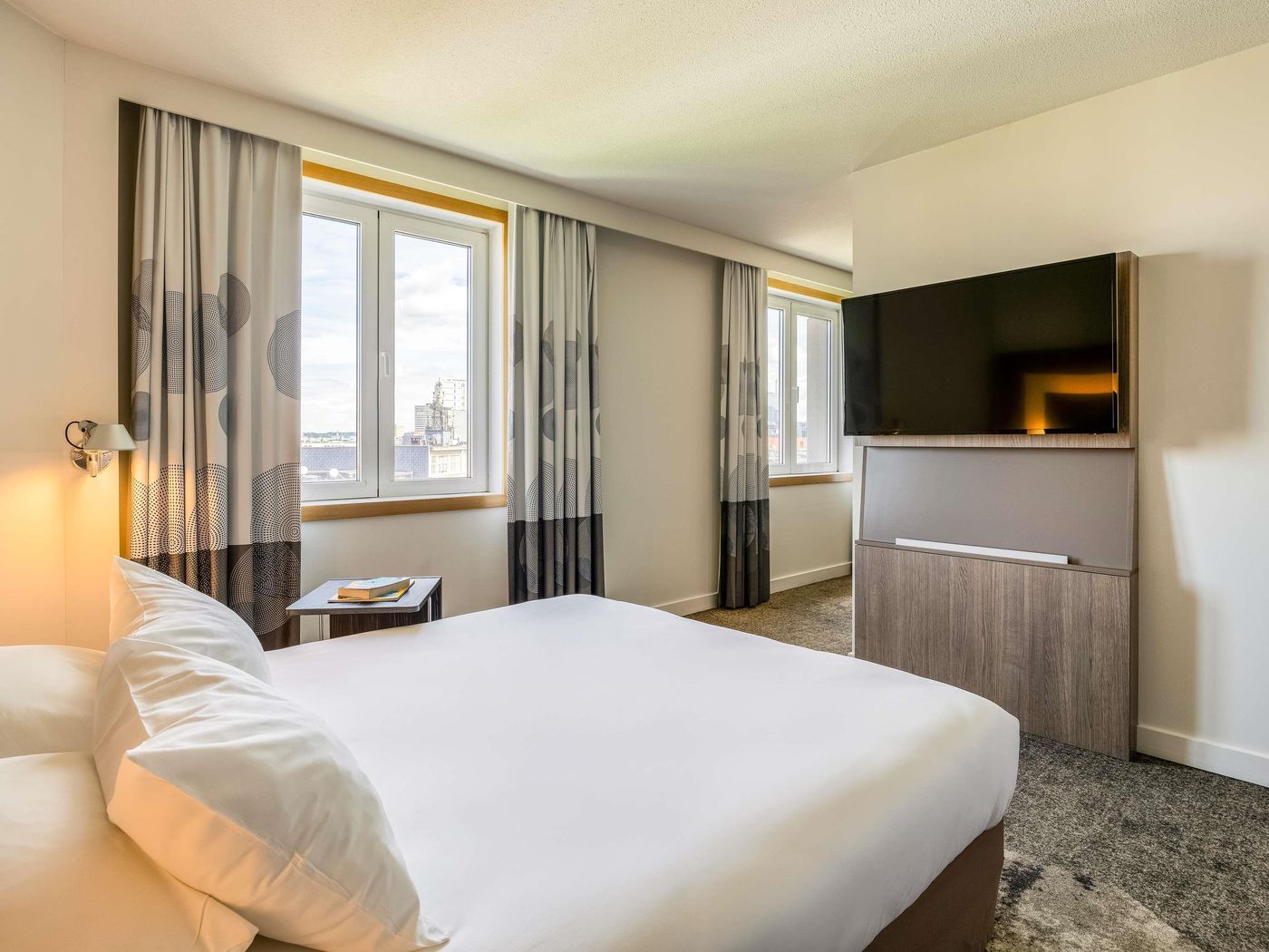 Novotel-Brussels-City-Centre-Room-34