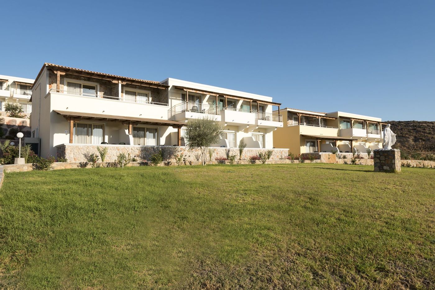 Grand Blue Beach Hotel