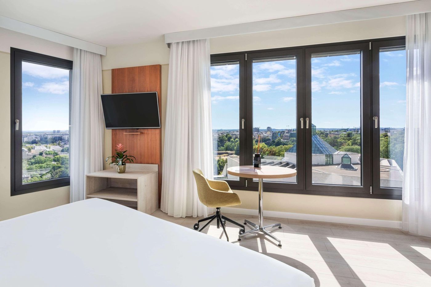 Melia-Luxembourg-Room-45