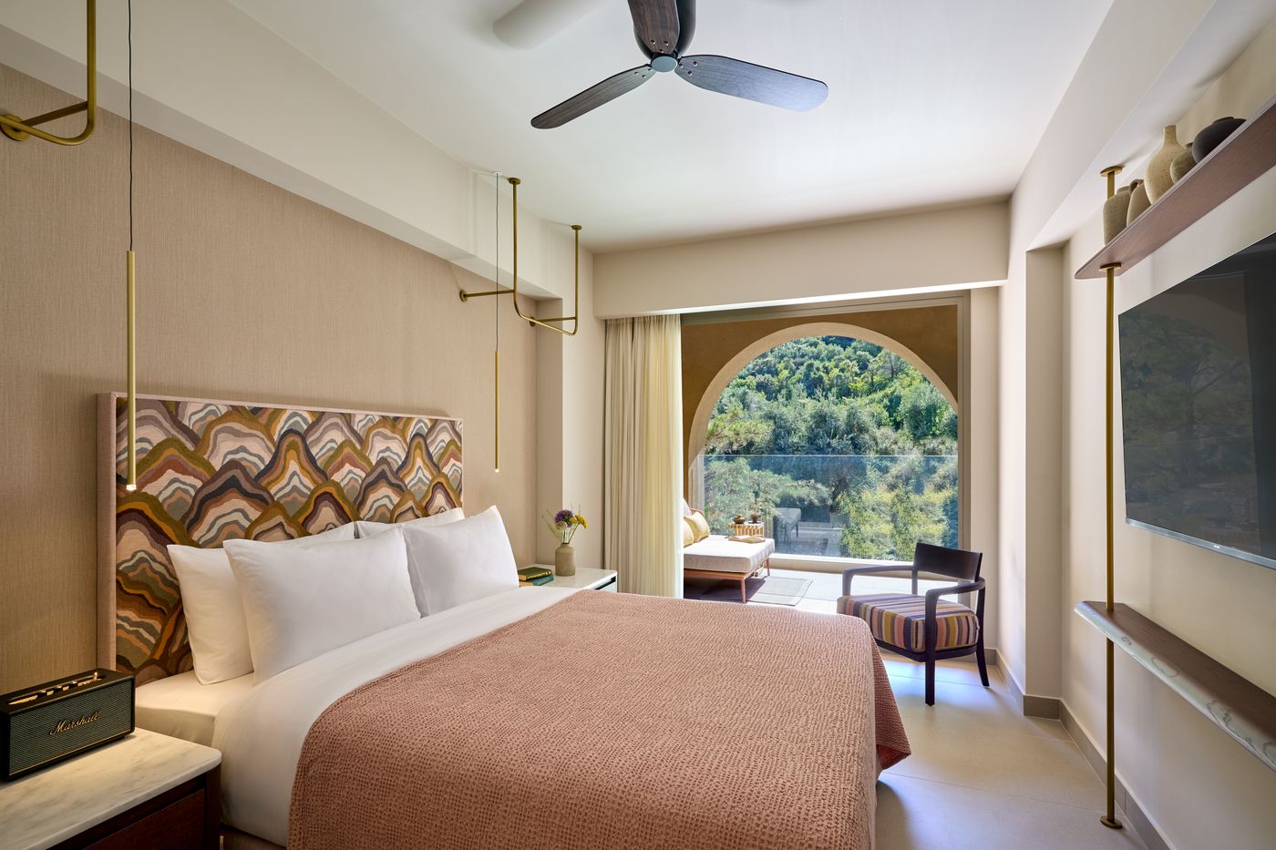 19.08.25 Avali, Mar-Bella Collection