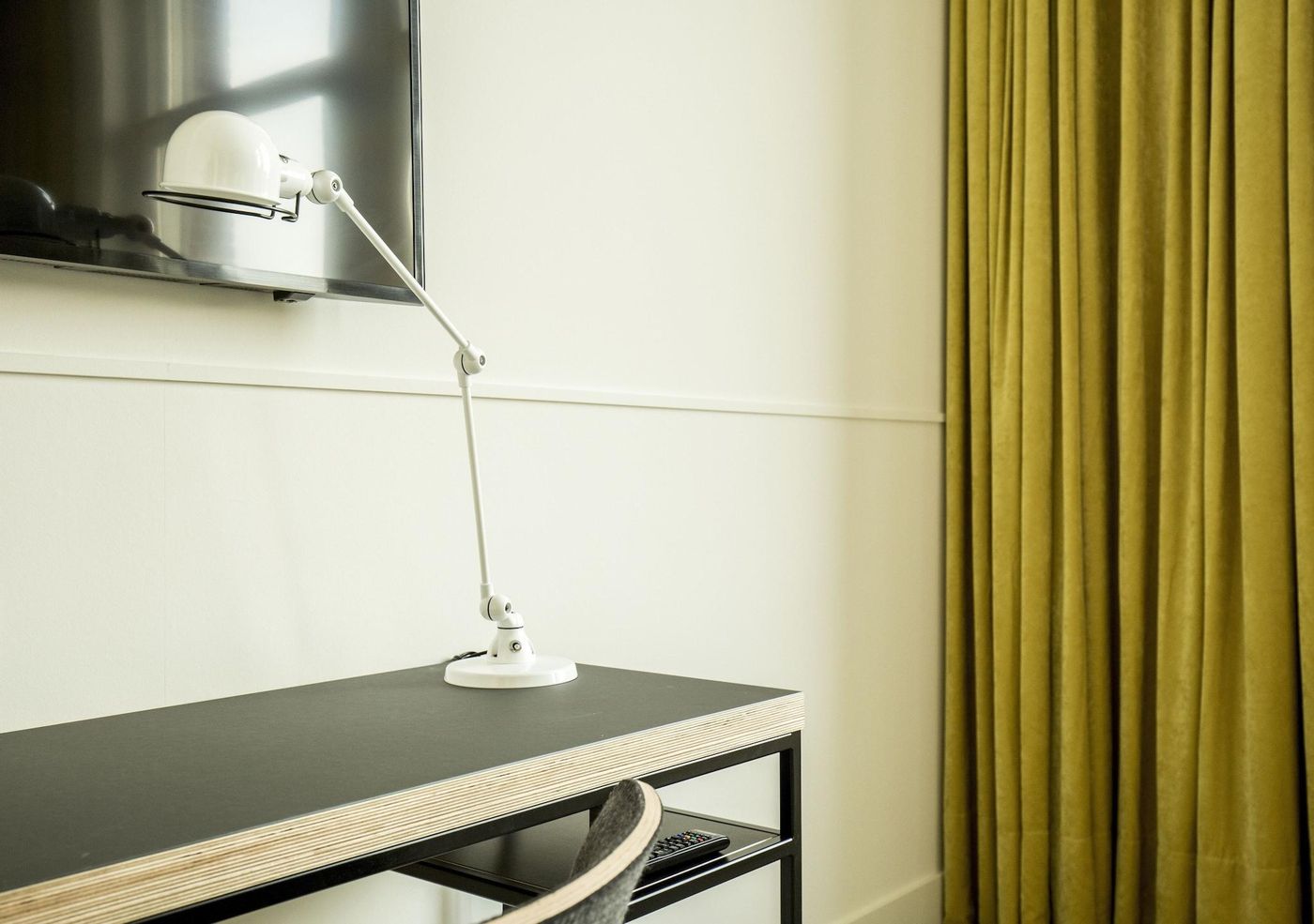 Conscious-Hotel-Westerpark-Room-44