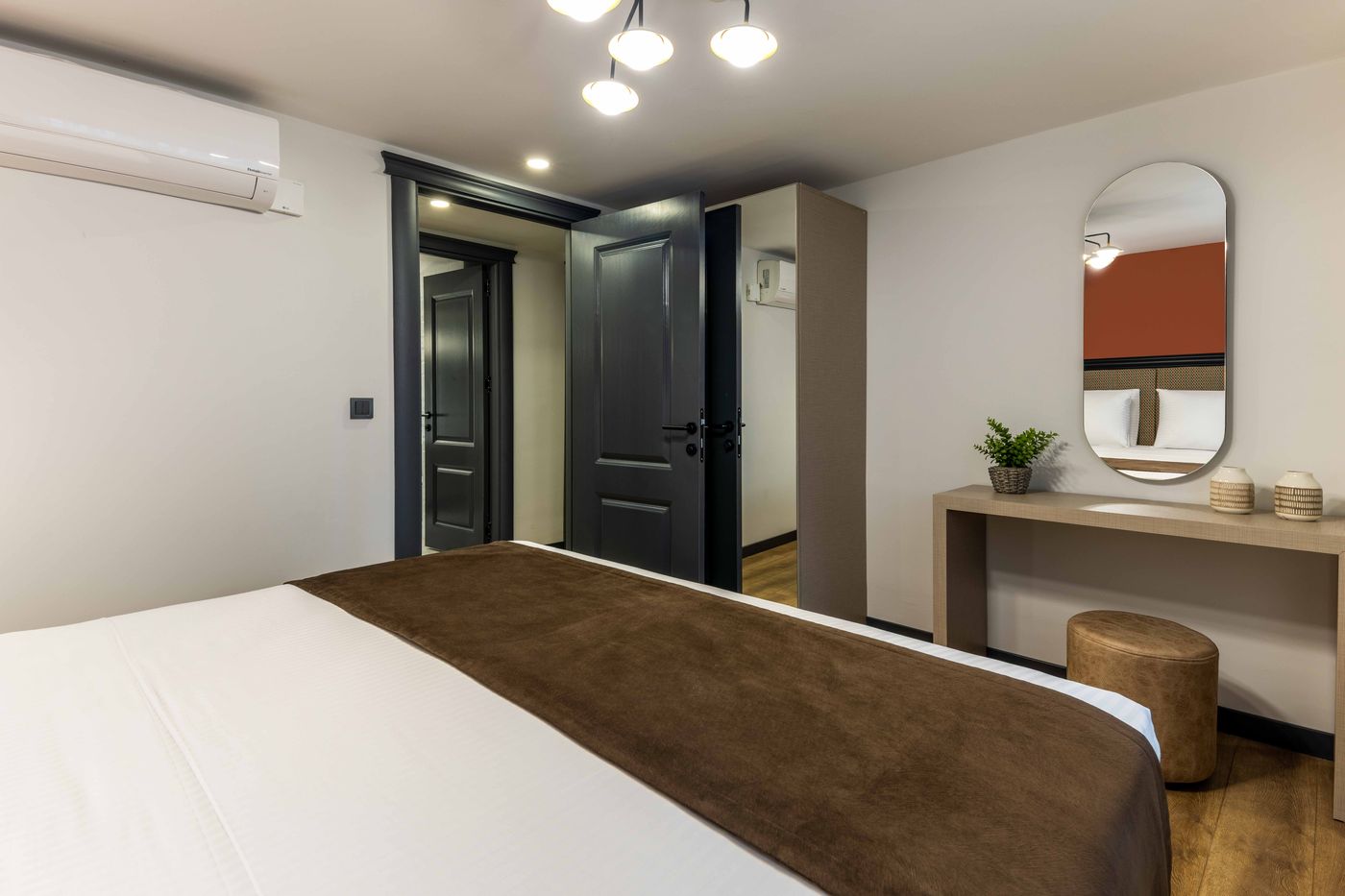 Baymari Suites City Life-Turkey-Istanbul Bahcelıeveler-Room-2