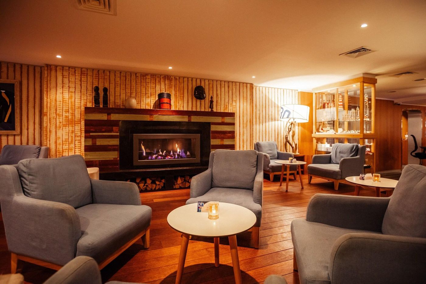 Delta-Netherlands-VLAARDINGEN -Lobby-8