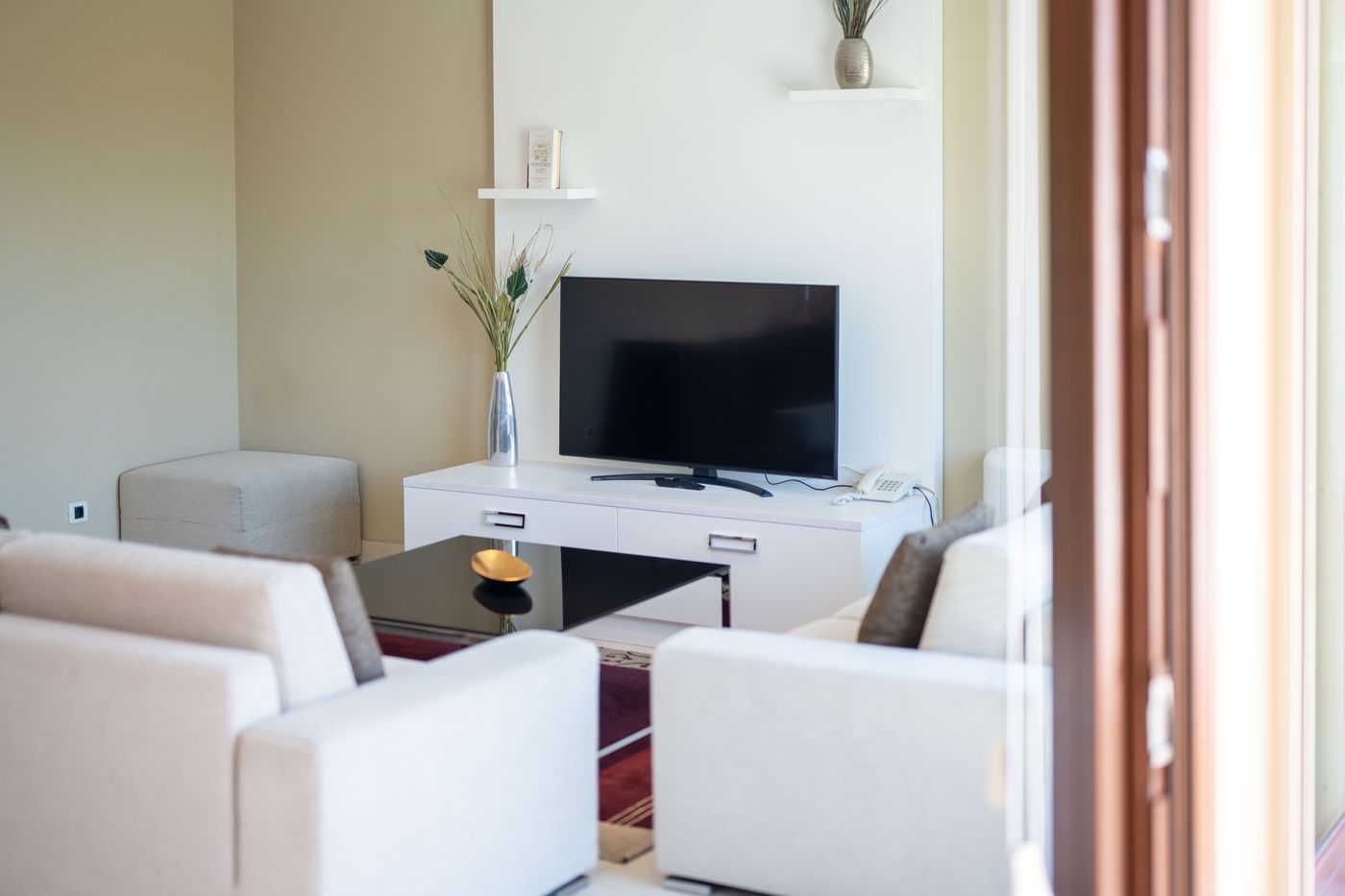 The-Residence-Room-52