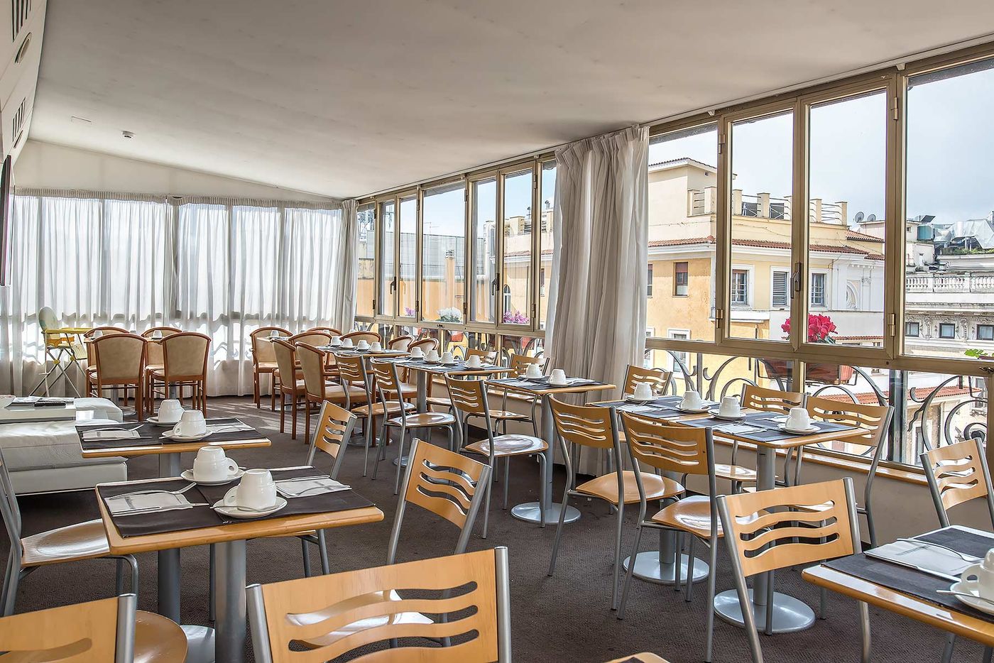 Hotel-Tritone-Terrace-10