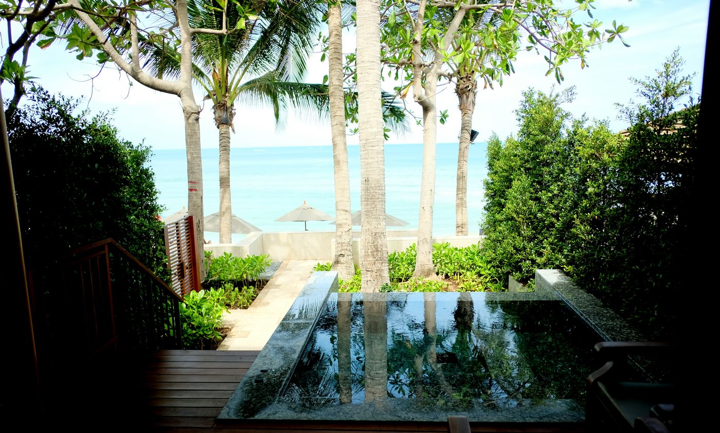 Banana-Fan-Sea-Resort-Room-9