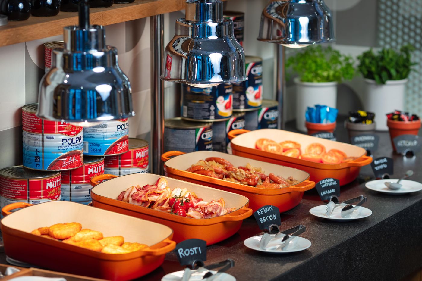 Holiday-Inn-Warsaw-City-Centre-Restaurant-56