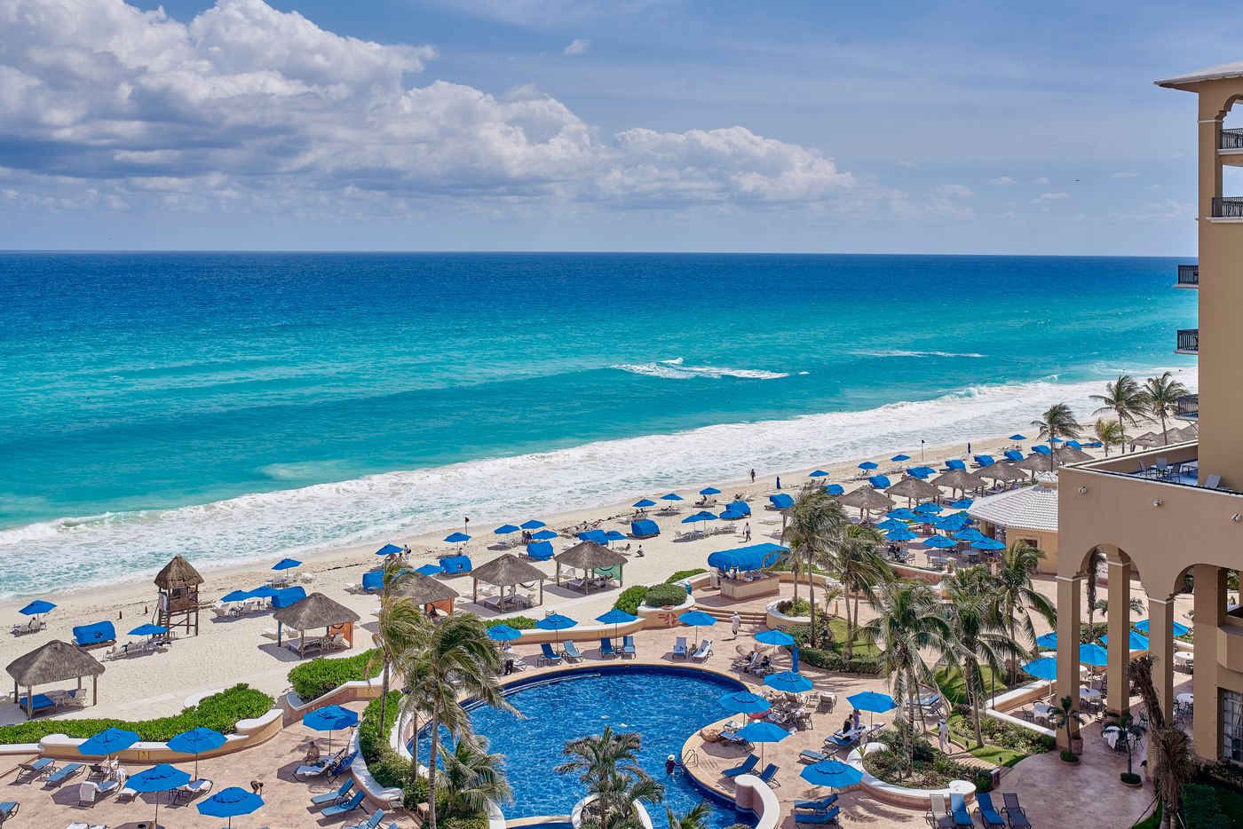 The-Ritz-Carlton--Cancun-Pool-39