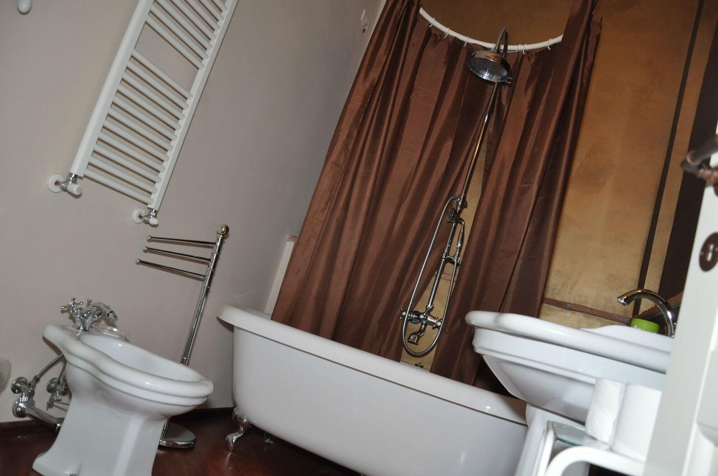 At-Home-Bed-And-Breakfast-Room-30