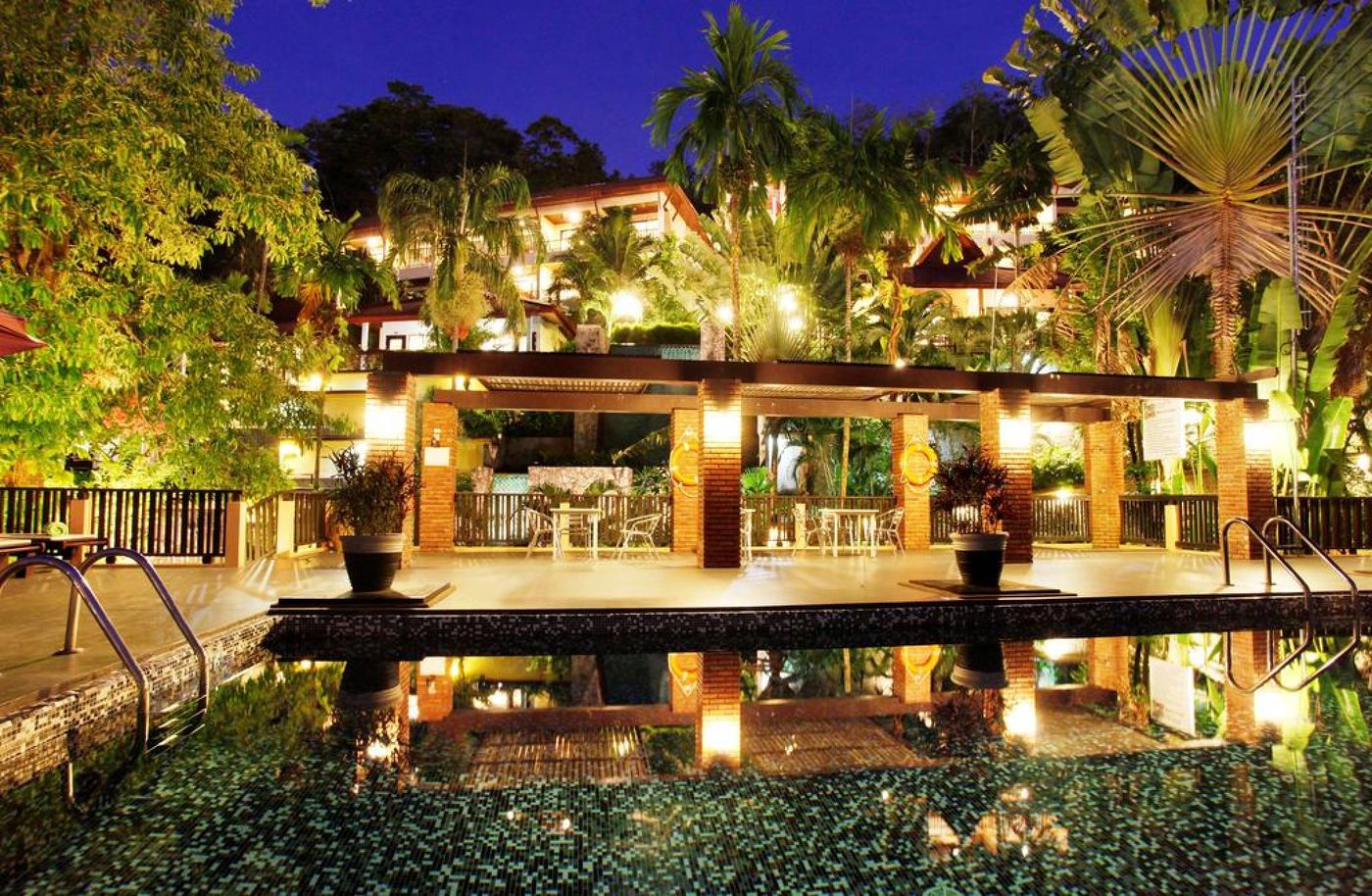 Patong-Cottage-Lobby-5