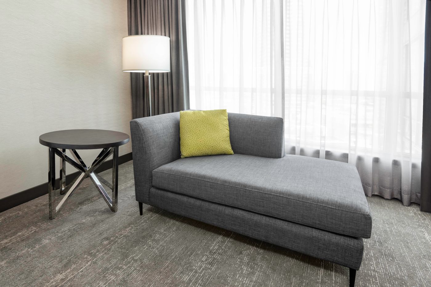 Hilton-Vancouver-Metrotown-Room-27