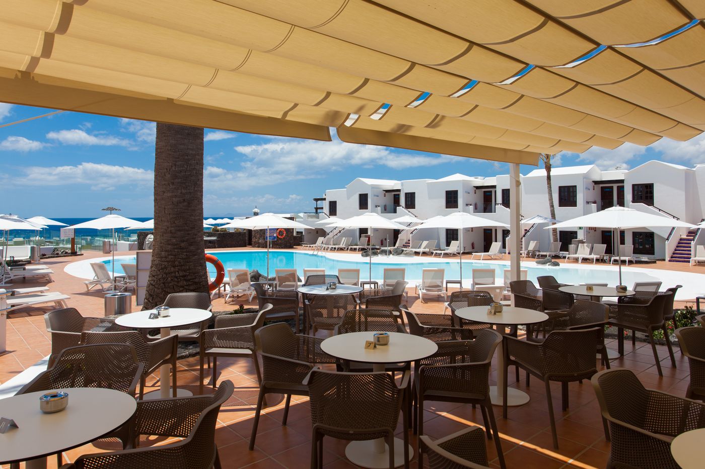 Bahia Kontiki Beach Aparthotel