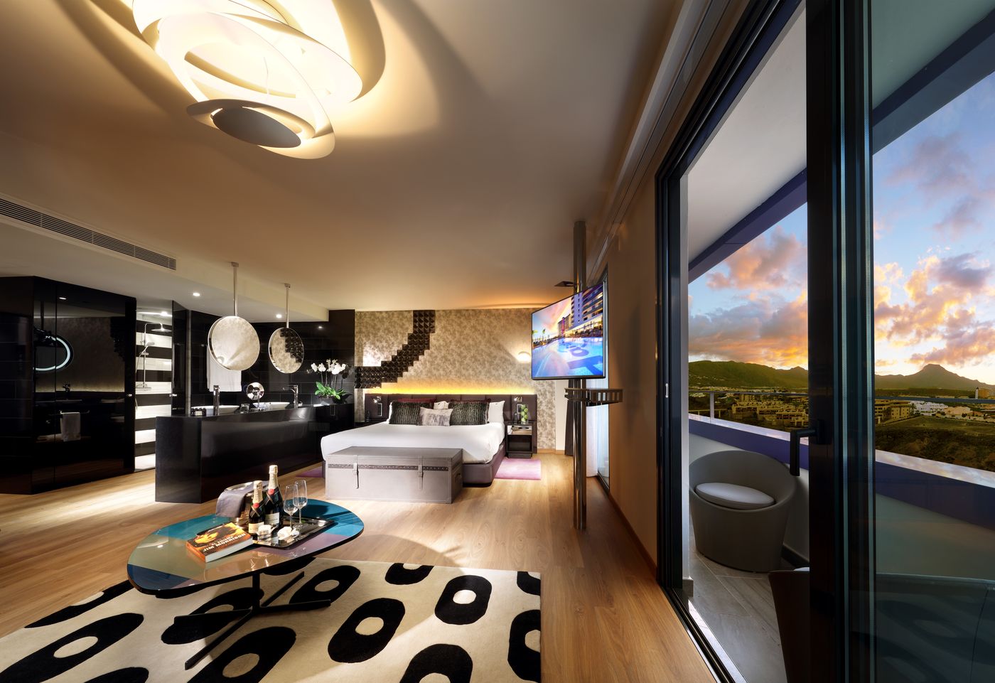 Hard rock tenerife- Suite