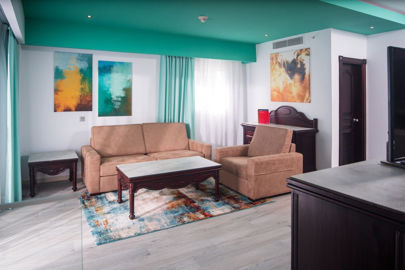 Riu-Ocho-Rios-All-Inclusive-Room-33