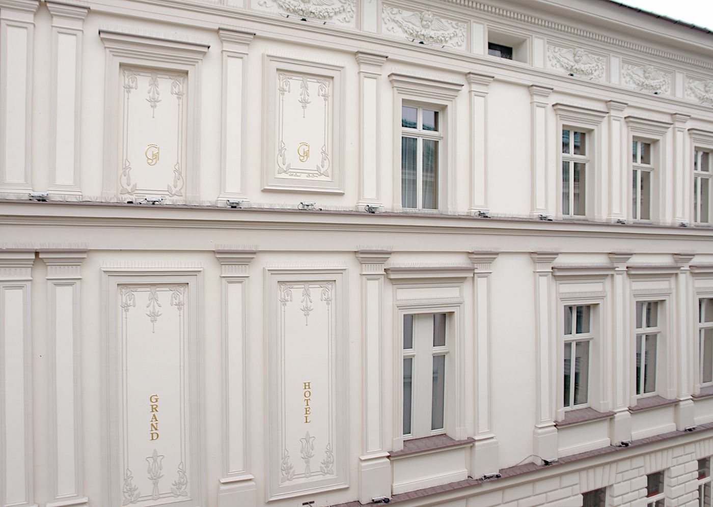 Grand-Krakow-General-view-2