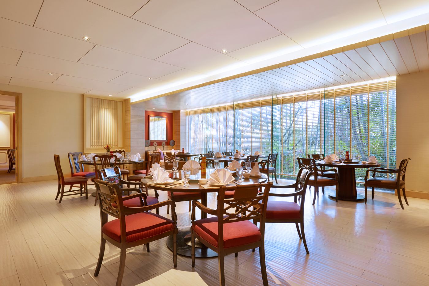 Dusit-Princess-Srinakarin-Bangkok-Restaurant-36