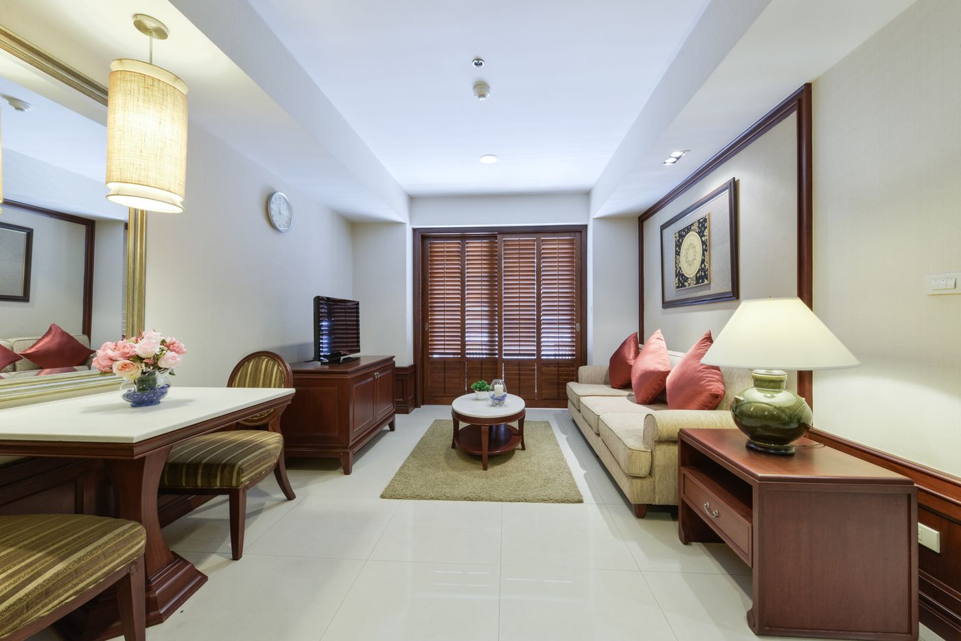 Centre-Point-Sukhumvit-Thong-Lo-Room-19