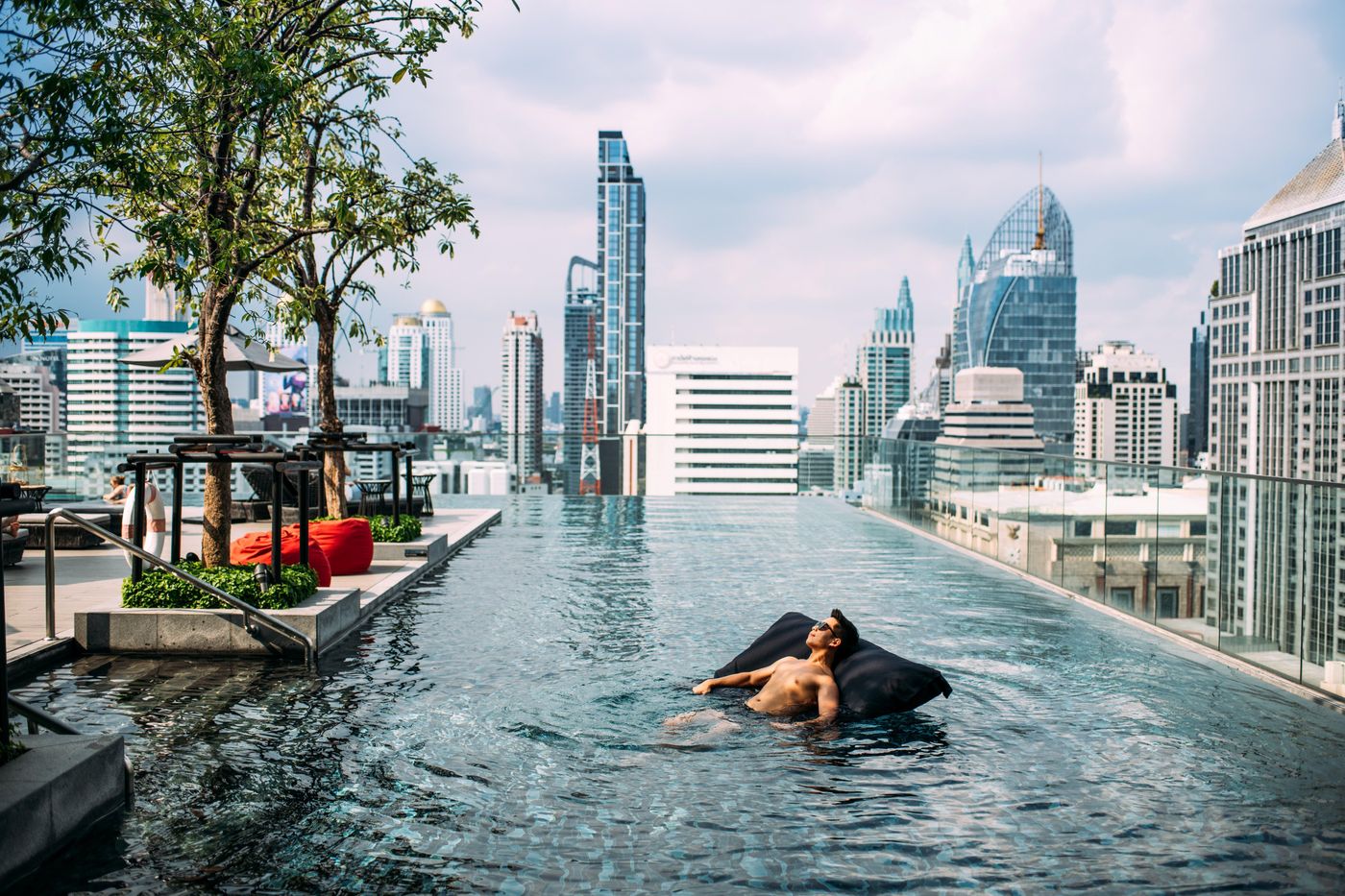 Sindhorn-Midtown-Hotel-Bangkok--Vignette-Collection-Pool-77