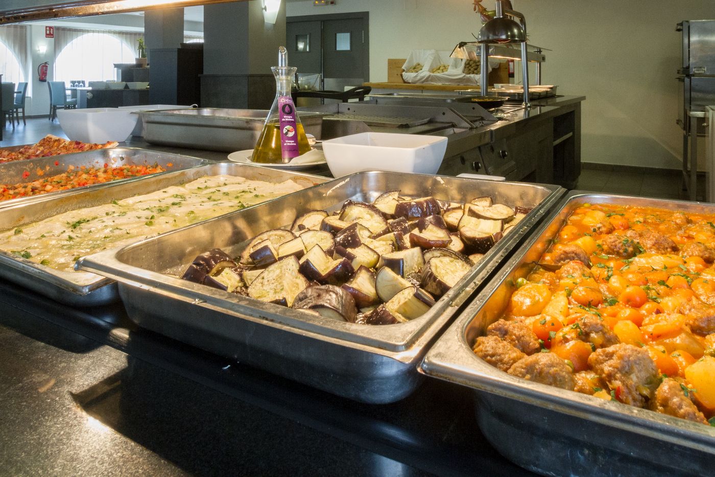 Ohtels-San-Salvador-Restaurant-40