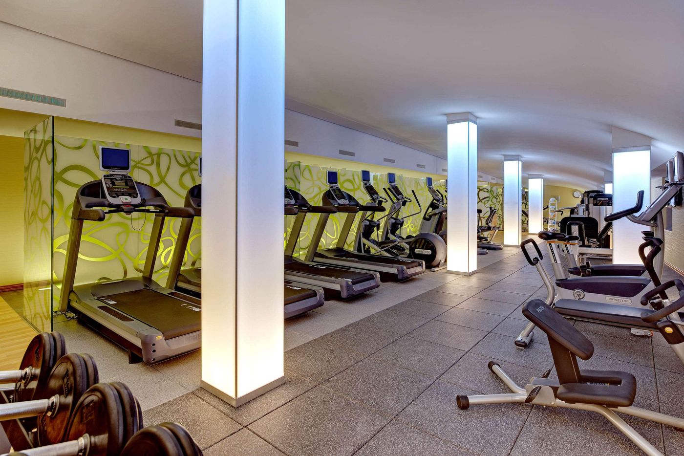 Hilton Frankfurt Airport - Germany - FRANKFURT - Sports and Entertainment - 0