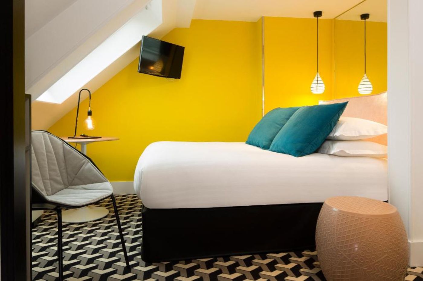Hotel-Haussmann-Saint-Augustin-Room-10