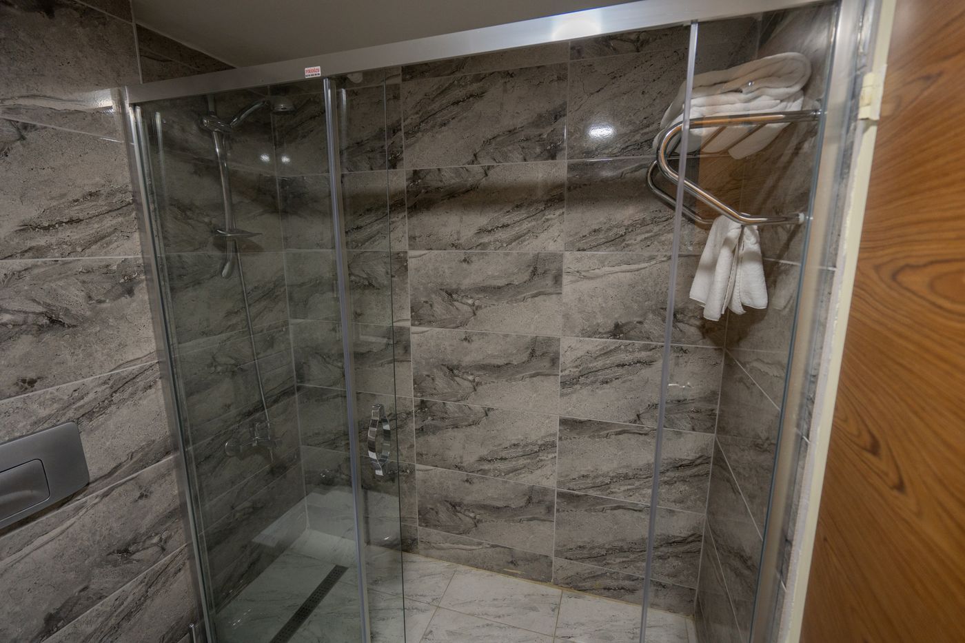 The-Greenpark-Hotel-Taksim-Room-12