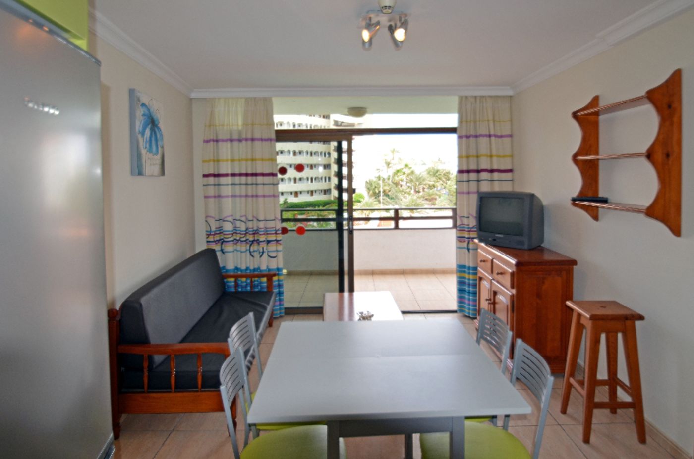 Los-Juncos-I-Room-24