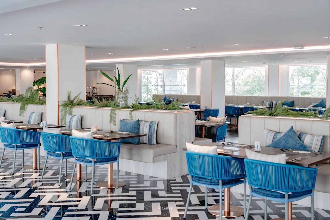 Away-Bangkok-Riverside-Kene-Restaurant-18